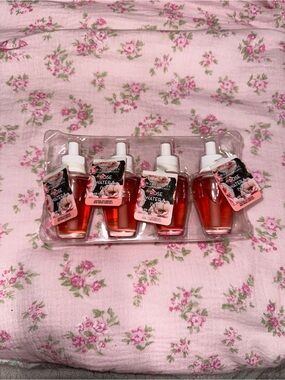 Bath & Body Works Rose Water & Ivy Wallflower refills